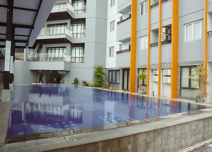 Twin Tower Hotel & Residence Surabaya